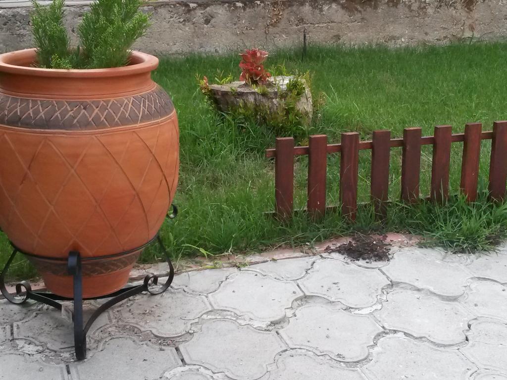 Garden Vila Gevgelija Bagian luar foto